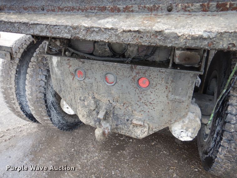 image for item EK9135 1995 Ford L8000 dump truck