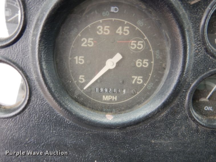 image for item EK9135 1995 Ford L8000 dump truck