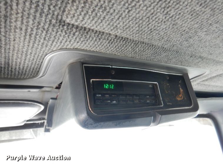 image for item EK9135 1995 Ford L8000 dump truck