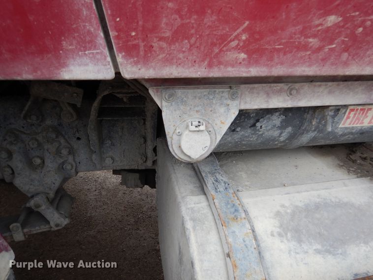 image for item EK9135 1995 Ford L8000 dump truck