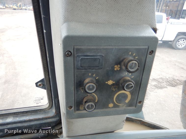 image for item EK9138 1997 Case 580 Super L backhoe