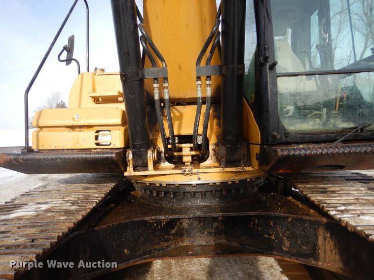 image for item FU9069 2008 Caterpillar 330D L excavator