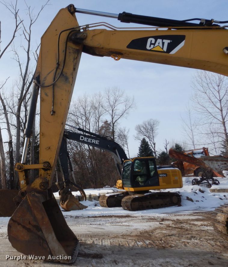 image for item FU9069 2008 Caterpillar 330D L excavator