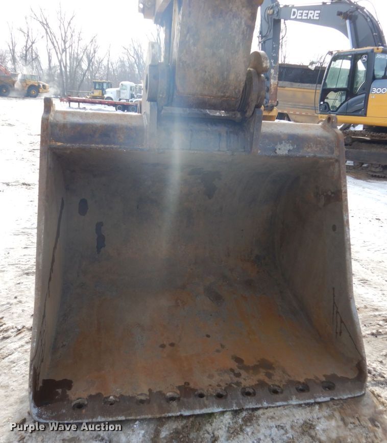 image for item FU9069 2008 Caterpillar 330D L excavator