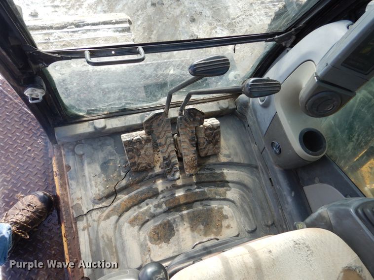 image for item FU9069 2008 Caterpillar 330D L excavator