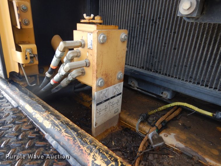 image for item FU9069 2008 Caterpillar 330D L excavator