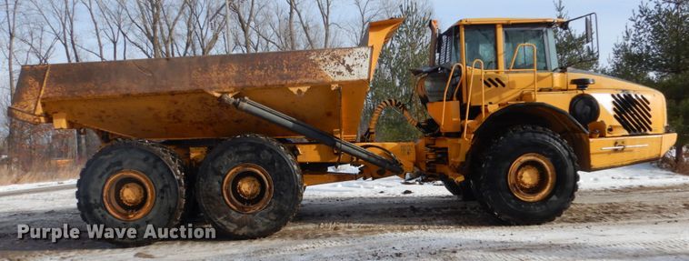 image for item FU9070 2000 Volvo A35D articulated haul truck