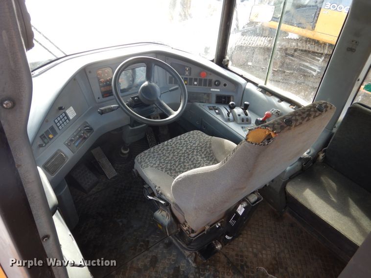 image for item FU9070 2000 Volvo A35D articulated haul truck