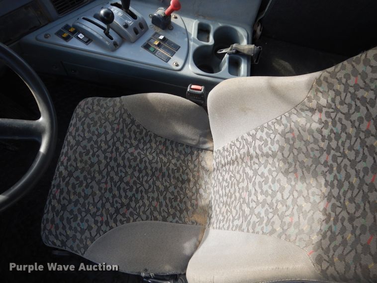 image for item FU9070 2000 Volvo A35D articulated haul truck