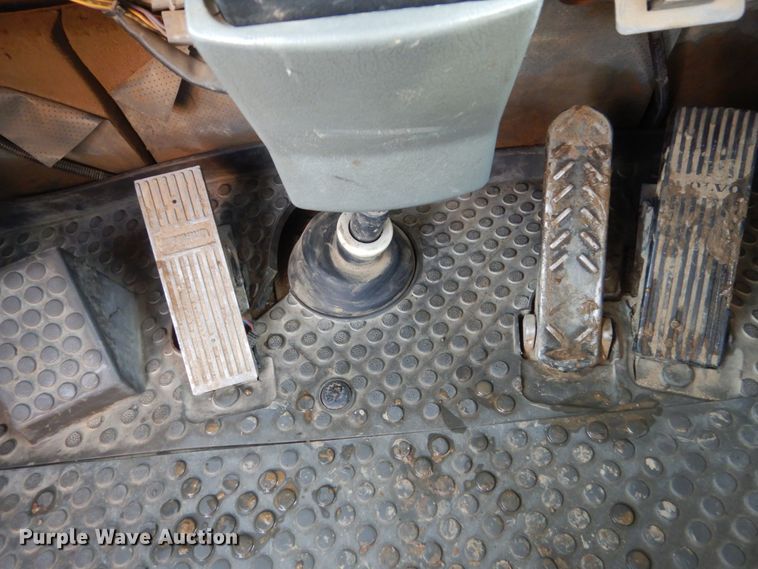 image for item FU9070 2000 Volvo A35D articulated haul truck