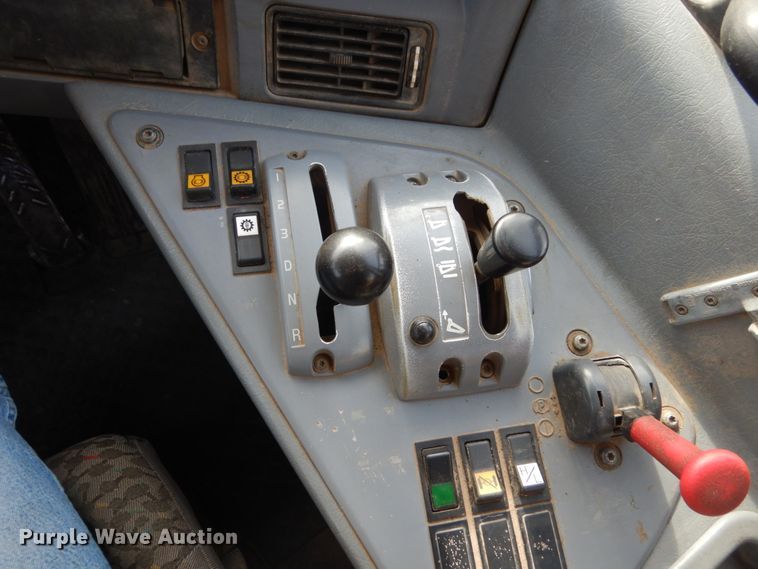 image for item FU9070 2000 Volvo A35D articulated haul truck