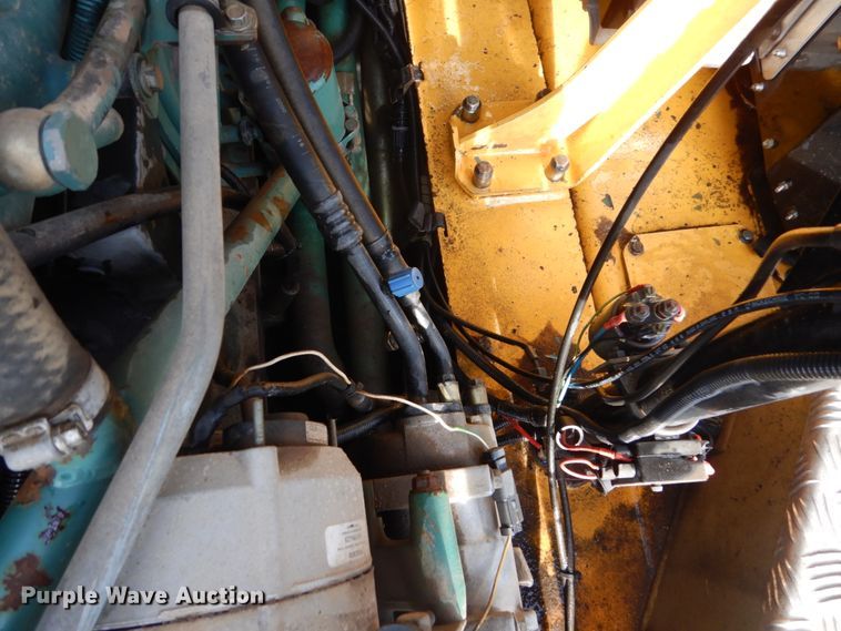 image for item FU9070 2000 Volvo A35D articulated haul truck