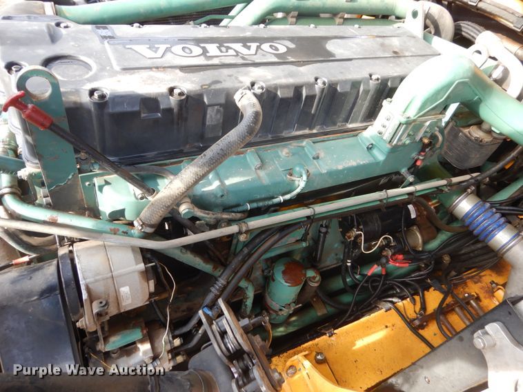 image for item FU9070 2000 Volvo A35D articulated haul truck