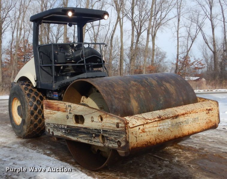 image for item FU9071 2004 Ingersoll Rand SD116DX TF single drum vibratory roller