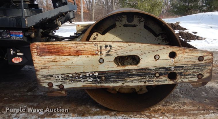 image for item FU9071 2004 Ingersoll Rand SD116DX TF single drum vibratory roller