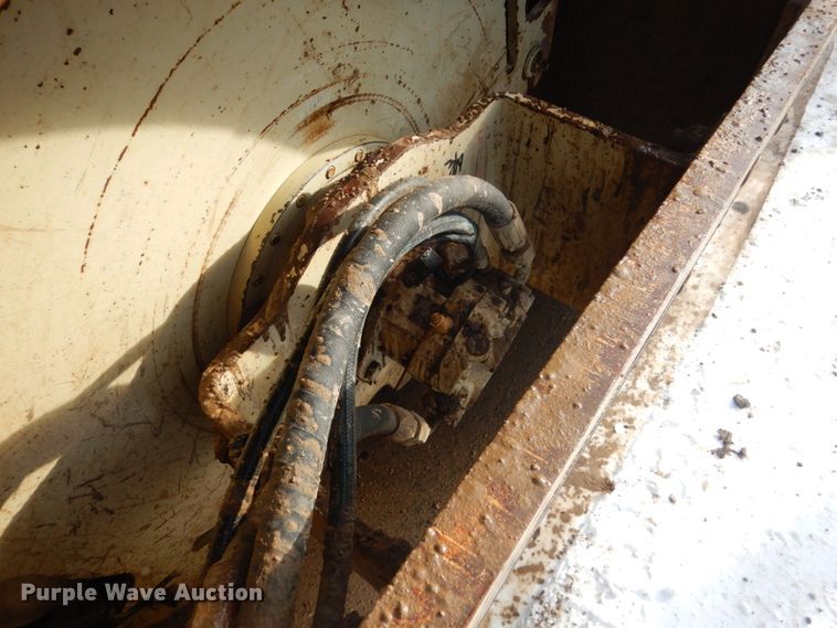 image for item FU9071 2004 Ingersoll Rand SD116DX TF single drum vibratory roller