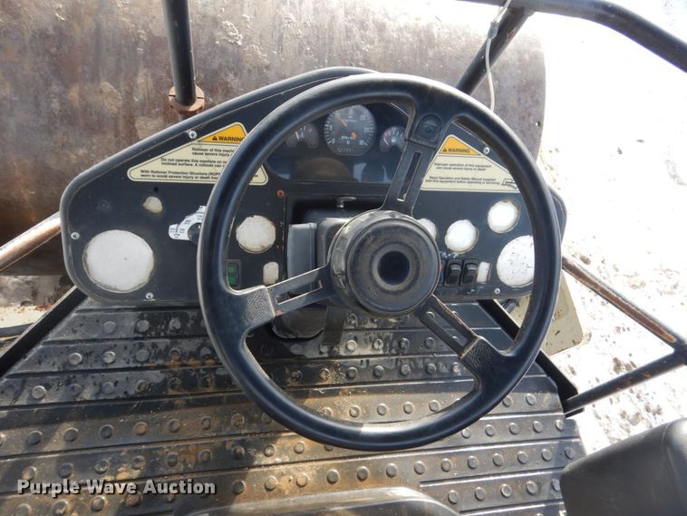 image for item FU9071 2004 Ingersoll Rand SD116DX TF single drum vibratory roller