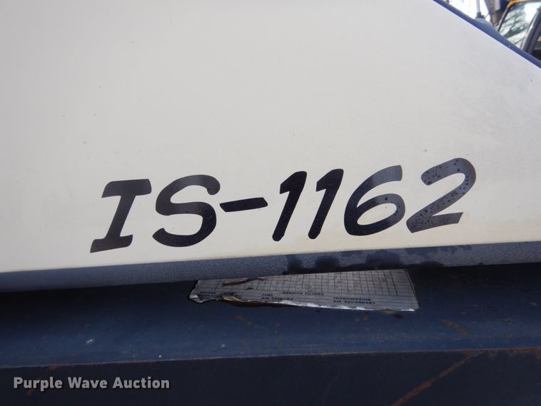 image for item FU9071 2004 Ingersoll Rand SD116DX TF single drum vibratory roller