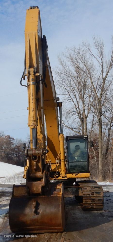 image for item FU9072 2006 Caterpillar 330D L excavator