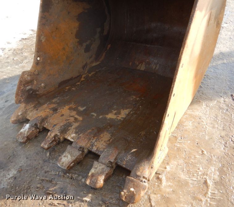 image for item FU9072 2006 Caterpillar 330D L excavator