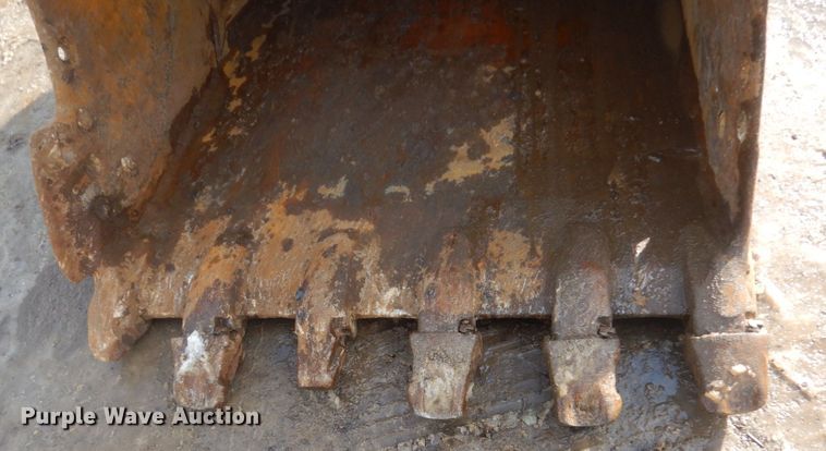 image for item FU9072 2006 Caterpillar 330D L excavator