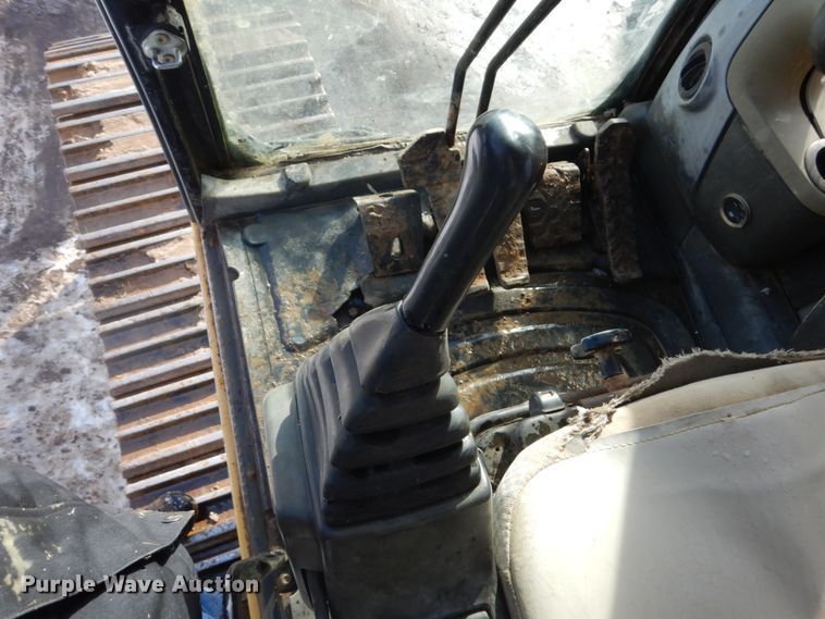 image for item FU9072 2006 Caterpillar 330D L excavator