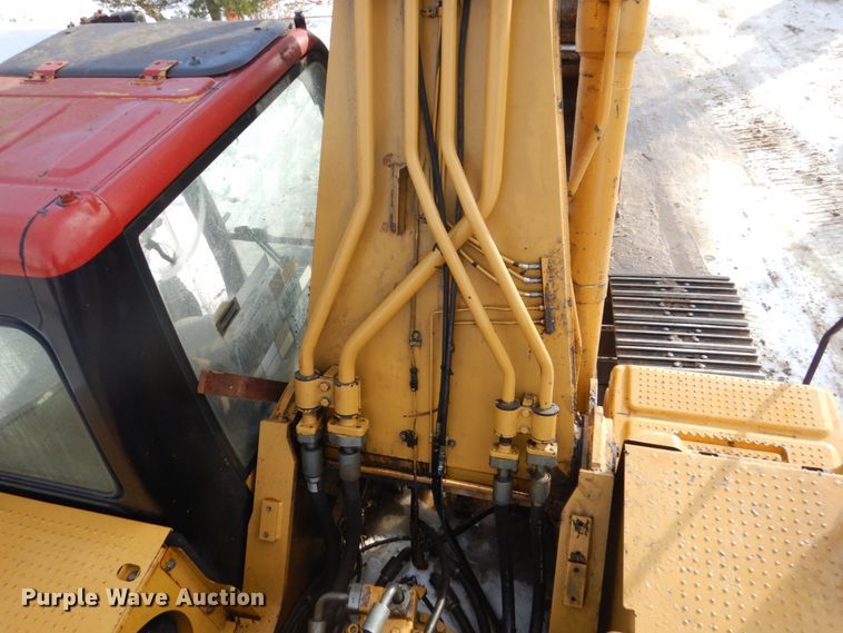 image for item FU9072 2006 Caterpillar 330D L excavator