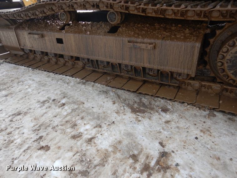 image for item FU9072 2006 Caterpillar 330D L excavator