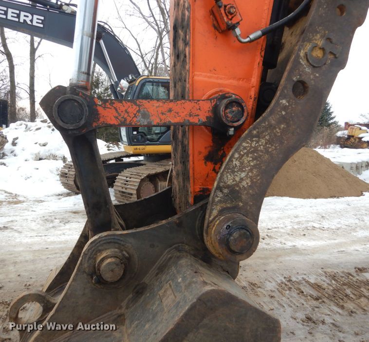 image for item FU9074 2006 Hitachi ZX270LC-3 excavator