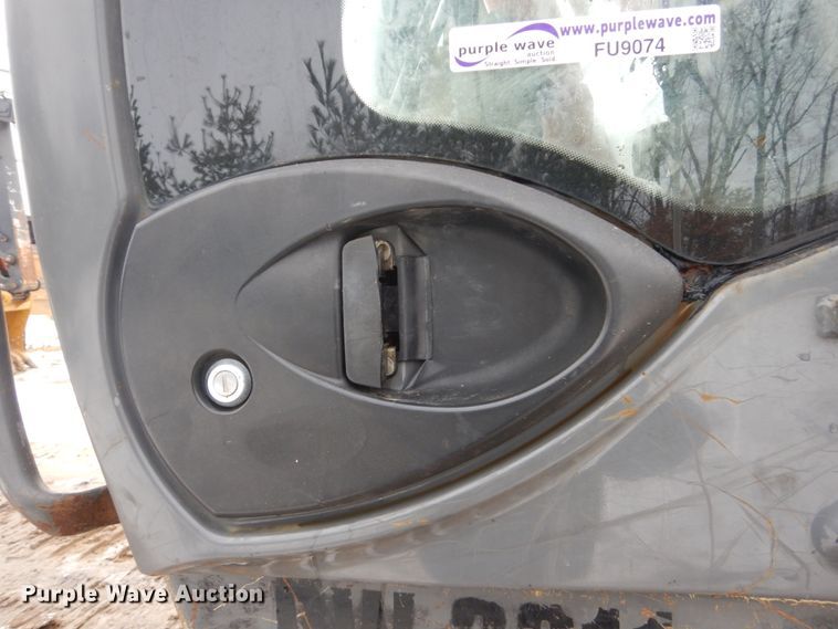 image for item FU9074 2006 Hitachi ZX270LC-3 excavator