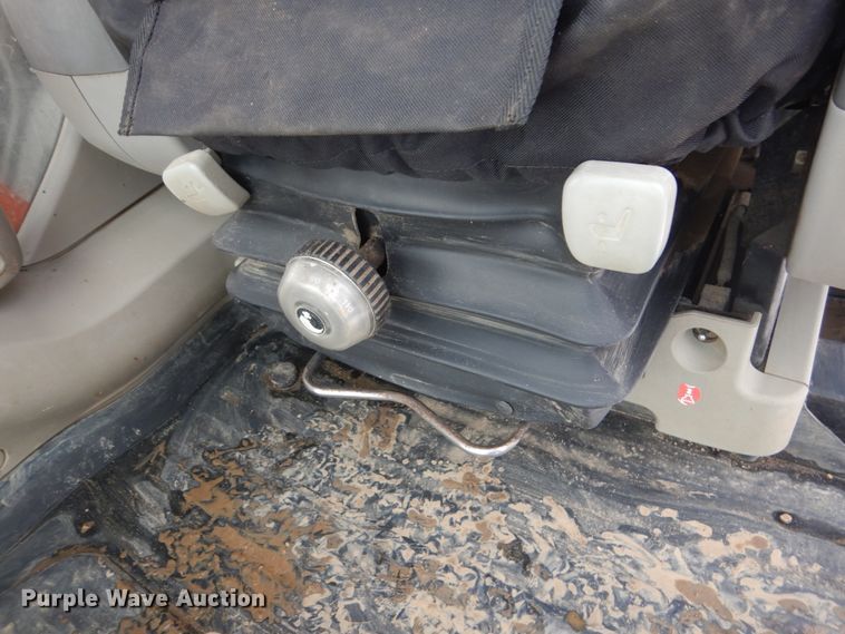 image for item FU9074 2006 Hitachi ZX270LC-3 excavator