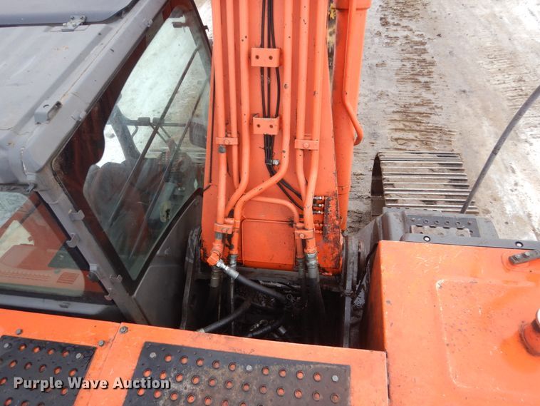 image for item FU9074 2006 Hitachi ZX270LC-3 excavator