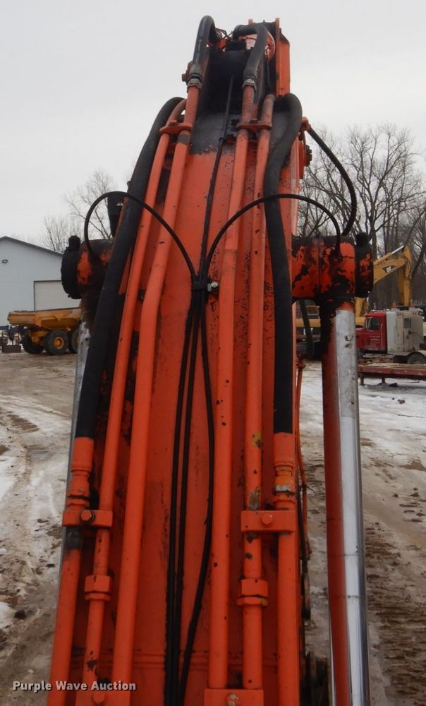 image for item FU9074 2006 Hitachi ZX270LC-3 excavator