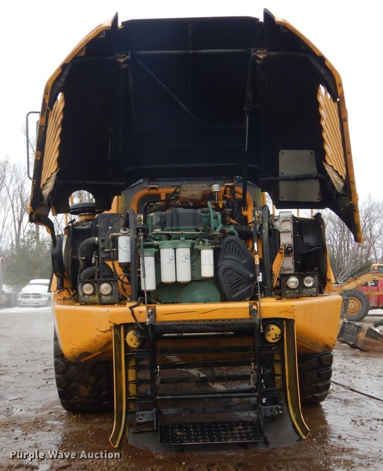 image for item FU9075 2005 Volvo A35D articulated haul truck