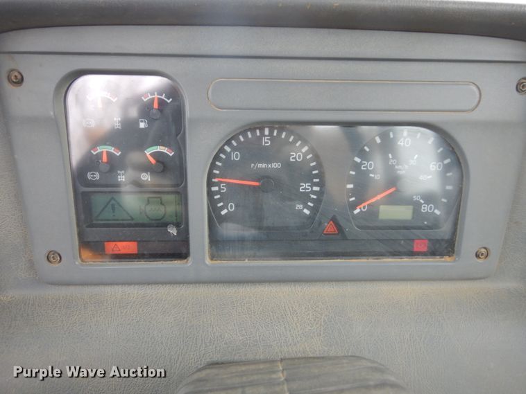 image for item FU9075 2005 Volvo A35D articulated haul truck