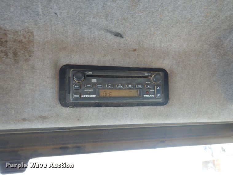 image for item FU9075 2005 Volvo A35D articulated haul truck