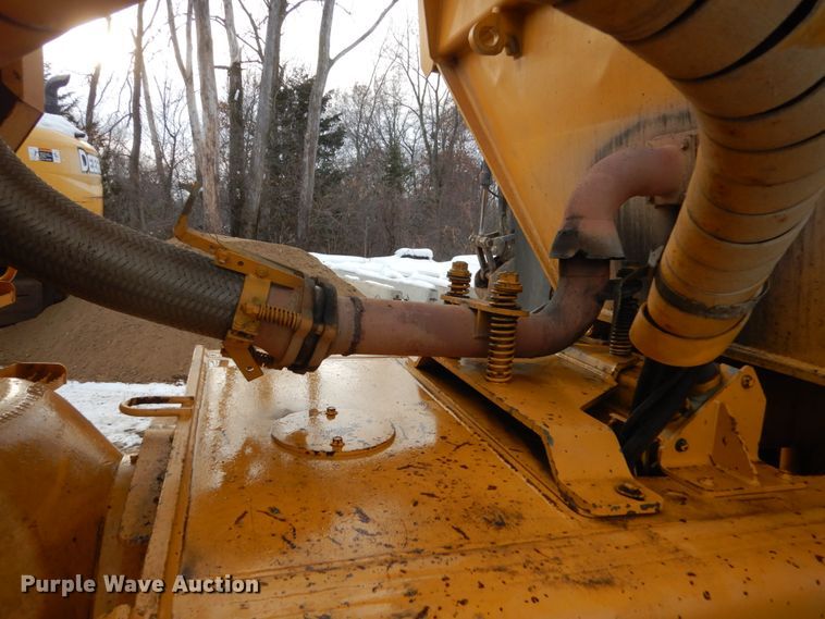 image for item FU9075 2005 Volvo A35D articulated haul truck