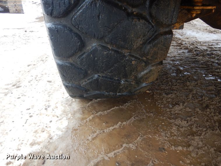 image for item FU9075 2005 Volvo A35D articulated haul truck