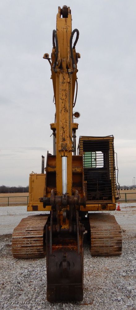 image for item GB9593 1990 Caterpillar 215D LC excavator