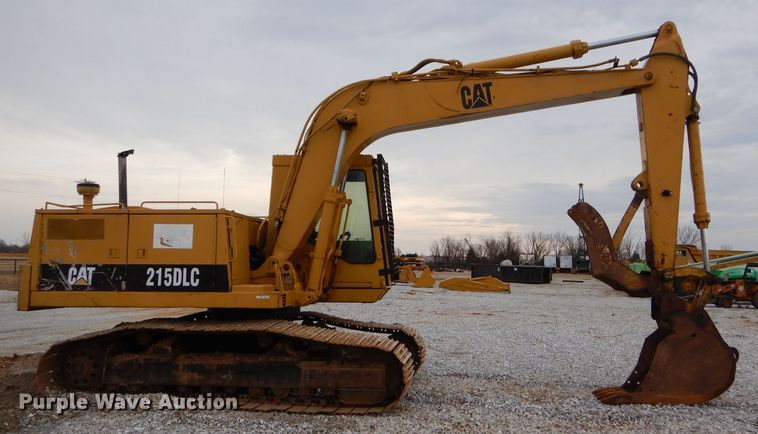 image for item GB9593 1990 Caterpillar 215D LC excavator