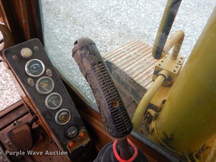 image for item GB9593 1990 Caterpillar 215D LC excavator