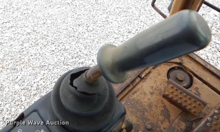 image for item GB9593 1990 Caterpillar 215D LC excavator
