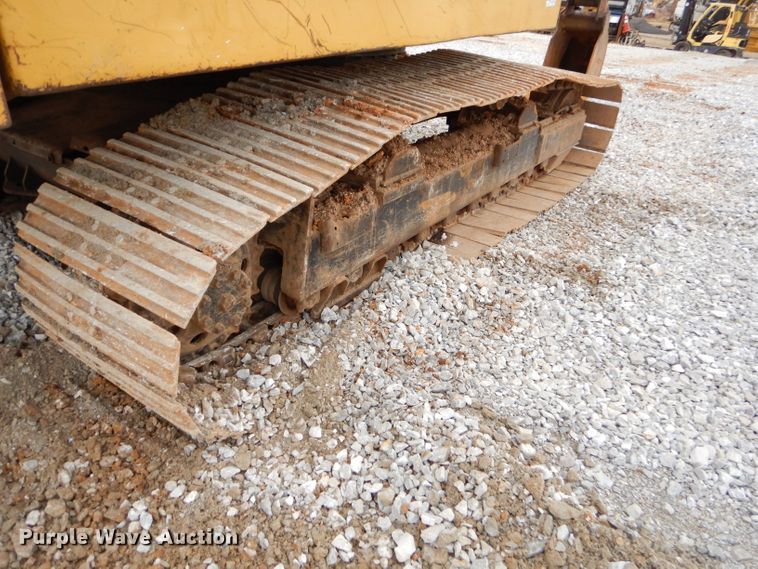 image for item GB9593 1990 Caterpillar 215D LC excavator