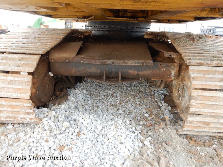 image for item GB9593 1990 Caterpillar 215D LC excavator