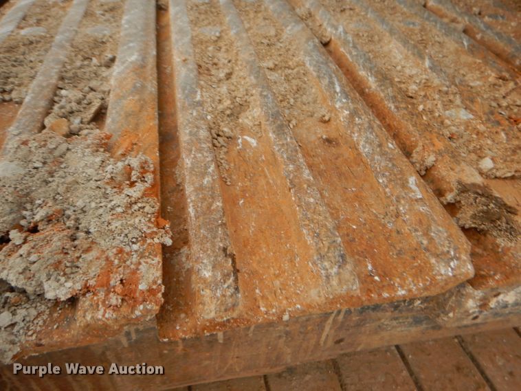 image for item GB9593 1990 Caterpillar 215D LC excavator