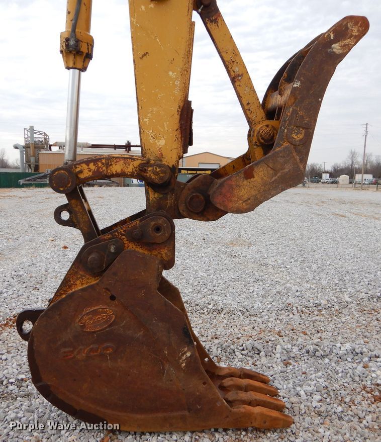 image for item GB9593 1990 Caterpillar 215D LC excavator