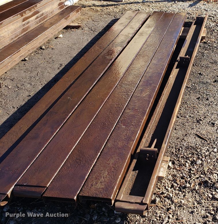 image for item GB9597 (20) concrete forms