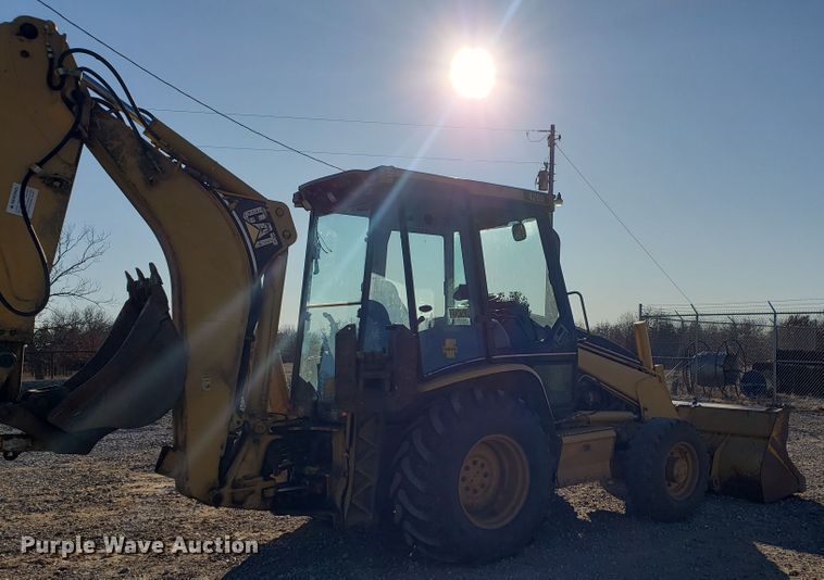 image for item GB9598 2002 Caterpillar 420D backhoe