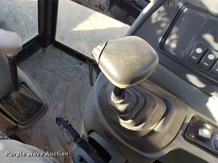 image for item GB9598 2002 Caterpillar 420D backhoe