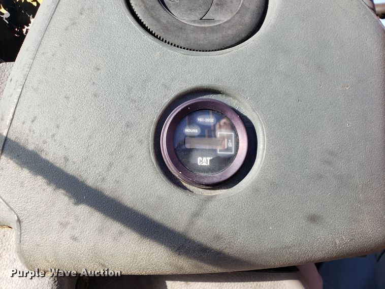 image for item GB9598 2002 Caterpillar 420D backhoe